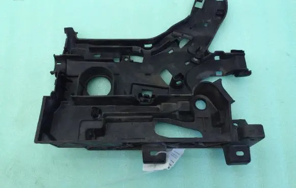 Battery tray