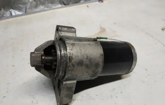 Peugeot 508 Starter motor 9663528880-01