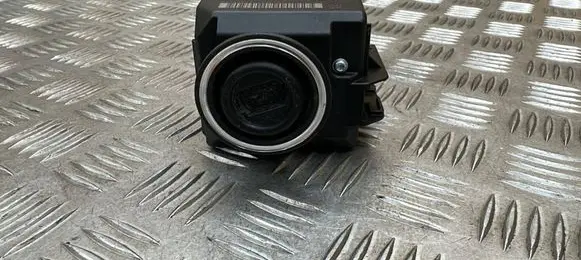 Mercedes-Benz E C207 W207 Ignition lock A2079057101
