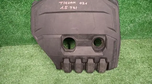 Volkswagen Tiguan Engine cover (trim) AA111246