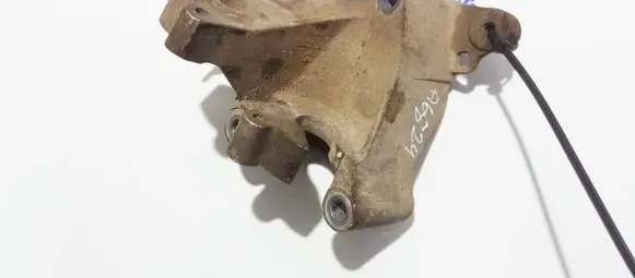 Honda Accord Engine mounting bracket