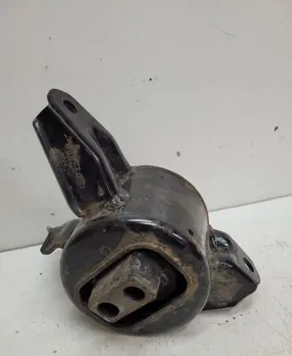 KIA Sportage Engine mount bracket