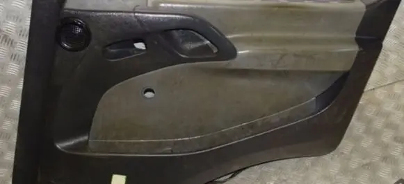 Mercedes-Benz SL R231 Front door card panel trim