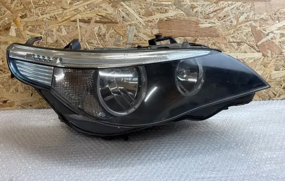 BMW 5 E60 E61 Headlight/headlamp