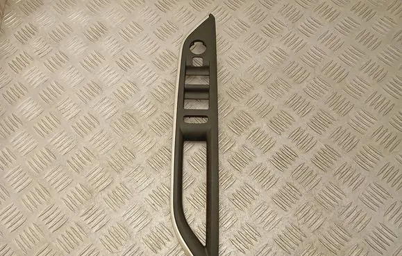 Peugeot 5008 II Front door window switch trim 9810513877