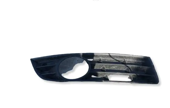 Volkswagen PASSAT B6 Front bumper lower grill 3C0853666