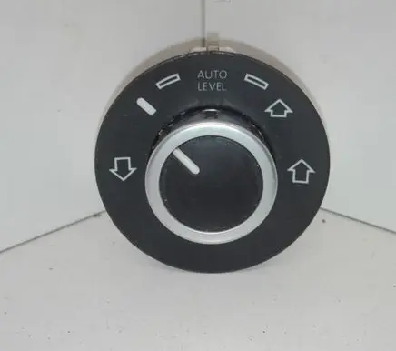 Volkswagen Touareg I Suspension ride height/mode switch 7L6927135D