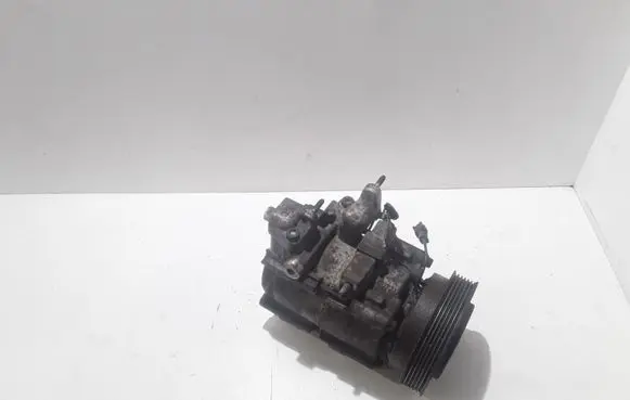 Hyundai Santa Fe Air conditioning (A/C) compressor (pump)