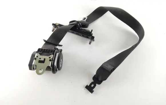 Chevrolet Orlando Front seatbelt 13297103 24032011 13251174
