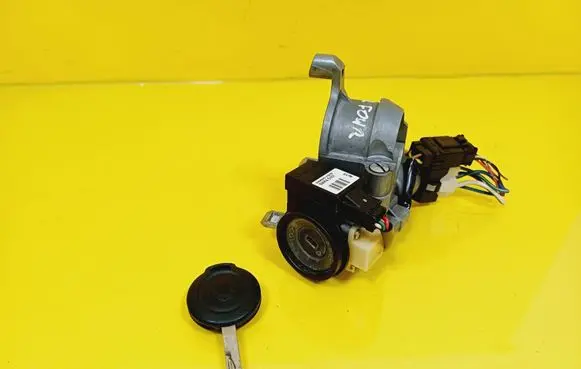 Smart ForFour I Ignition lock MR955230