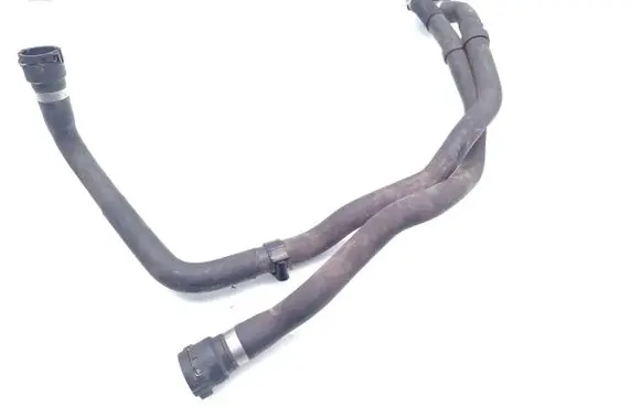 BMW 1 E81 E87 Engine coolant pipe/hose 