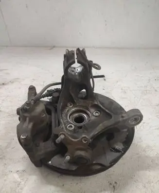 Volkswagen PASSAT B8 Front wheel hub 5Q0407257A