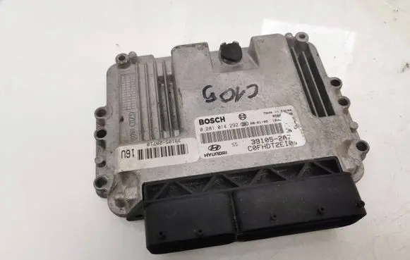 Hyundai i30 Engine control unit/module 391052A710 0281014292