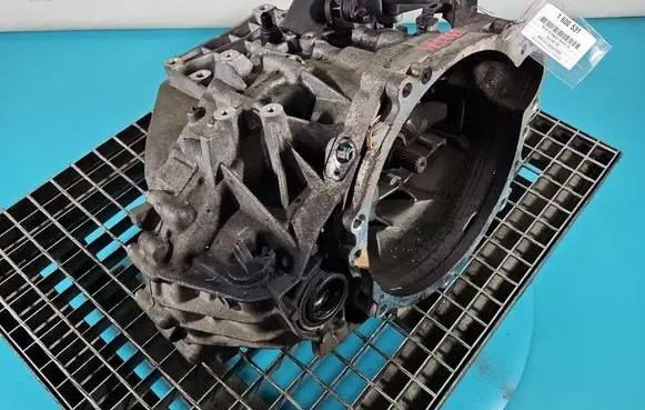 Hyundai i40 Manual 5 speed gearbox TN02CU IMPRK1600531