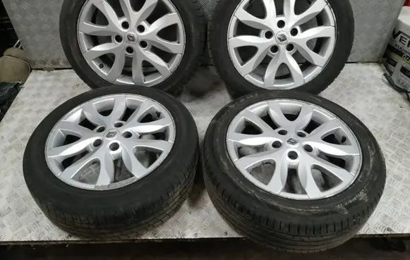Renault Laguna III R17 alloy rim 
