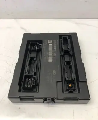 Audi A4 S4 B8 8K Comfort/convenience module 8K0907064C