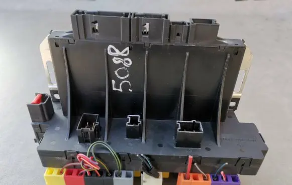 Mercedes-Benz S W220 SAM control unit A0285459832