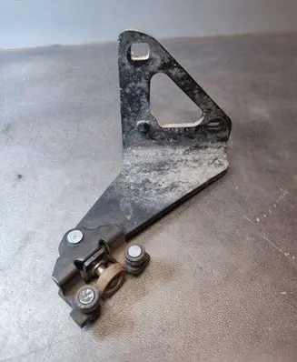 Renault Trafic III (X82) Sliding door lower roller guide/hinge 745965439R 93451798