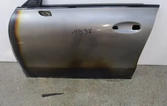 Mercedes-Benz CLA C118 X118 Front door 