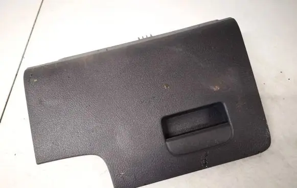 Volkswagen Golf Plus Glove box 5m1857921
