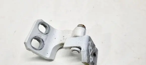 Alfa Romeo Giulia Front door upper hinge 50552722