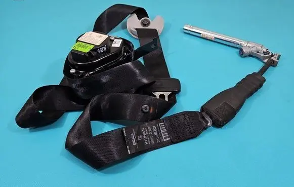 Hyundai Tucson TL Front seatbelt 88810-D3000 IMPRK1484123