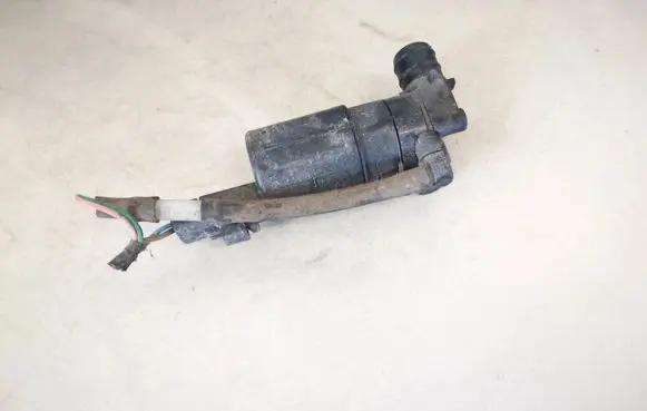 Toyota Aygo AB10 Windscreen/windshield washer pump 82000031805 8200184555