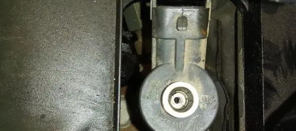Citroen C3 Fuel injector 0445110075 9641496180