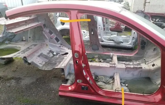 Mazda 6 Pillar (middle) 
