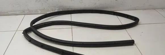 Peugeot 308 Engine compartment rubber 9835340380