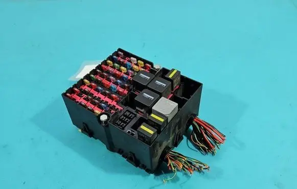 Fuse box set