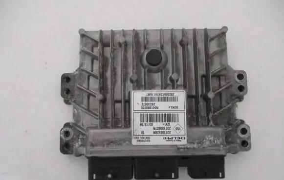Renault Megane III Engine control unit/module 237100120R