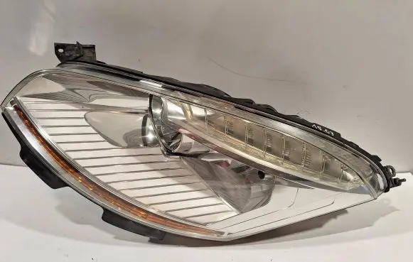 Citroen C4 I Picasso Headlight/headlamp