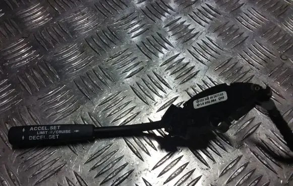 Mercedes-Benz C W203 Cruise control stalk 20354504247C45