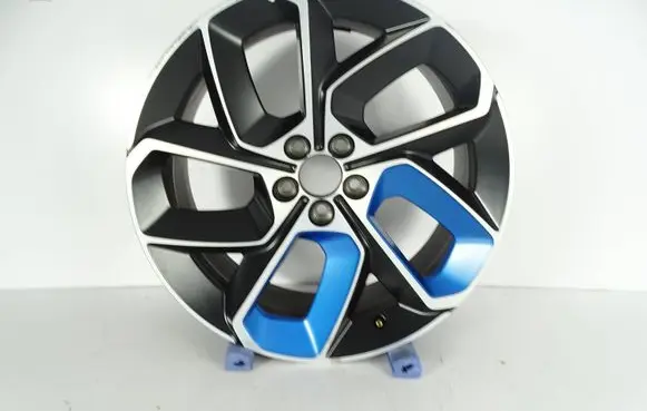 Volvo XC90 Original wheel cap