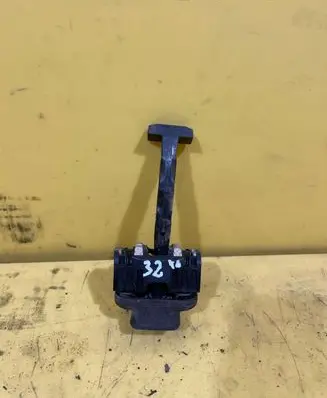 Mini One - Cooper Clubman R55 Loading door check strap stopper 