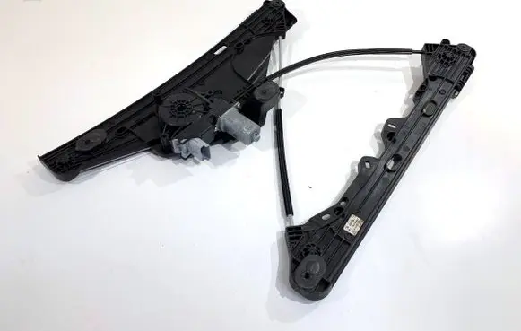Opel Mokka B Front door window regulator with motor 9828130680