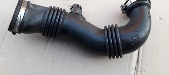 Citroen C4 I Picasso Intercooler hose/pipe 9656953680A