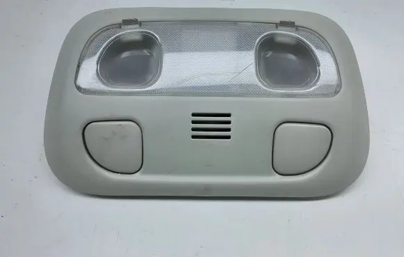 Subaru XV I Rear seat light