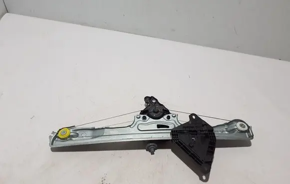 Renault Scenic E-Tech V Front door window regulator with motor 807202721R