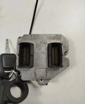 Engine ECU kit and lock set