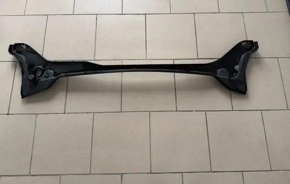 BMW 2 F45 Wiper trim 7305497 20335610