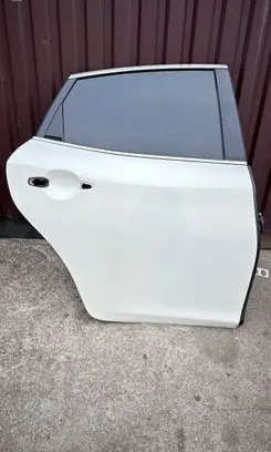 Infiniti M30 Rear door H010A1MAMA 828601