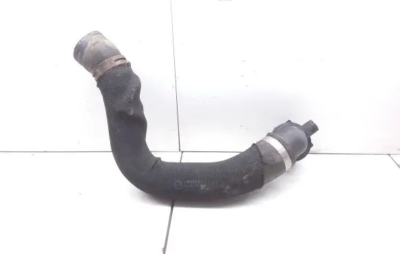 Audi A6 S6 C6 4F Engine coolant pipe/hose