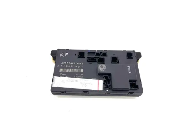 Mercedes-Benz E W211 Door control unit/module 2118207526