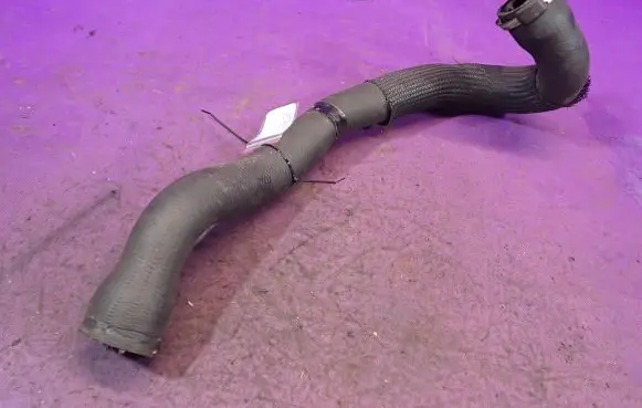 Citroen C4 I Intercooler hose/pipe
