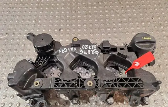 Rocker cam cover