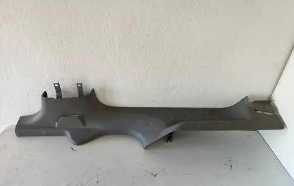Volkswagen Caddy Rear sill trim cover 2K0853370L 2K0853370K