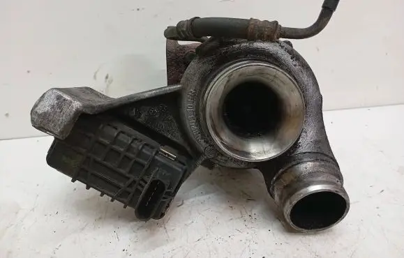 BMW 1 E81 E87 Turbo 25820310