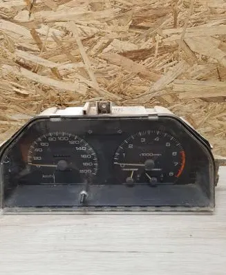 Mitsubishi Lancer Speedometer (instrument cluster) MB522792 138700